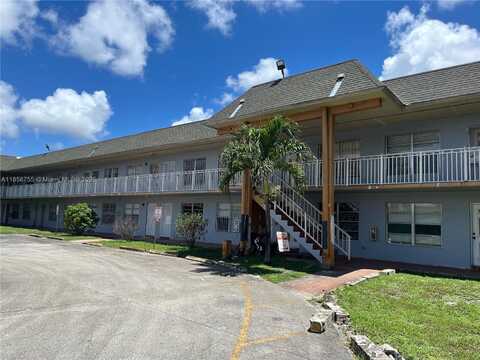 251 NW 177th St, Miami Gardens, FL 33169