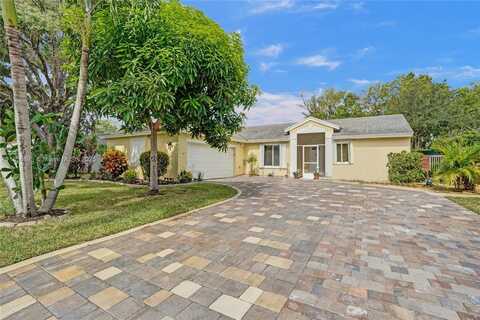 5540 NW 40th Ter, Coconut Creek, FL 33073