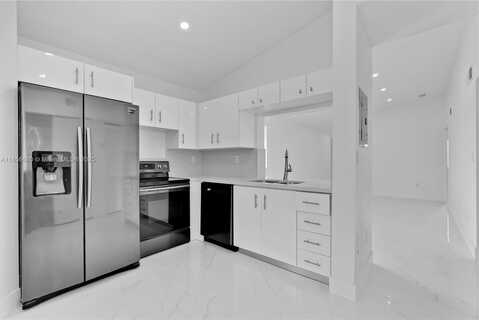 13125 SW 64th Ter, Miami, FL 33183