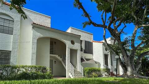 3570 Magellan Cir, Aventura, FL 33180