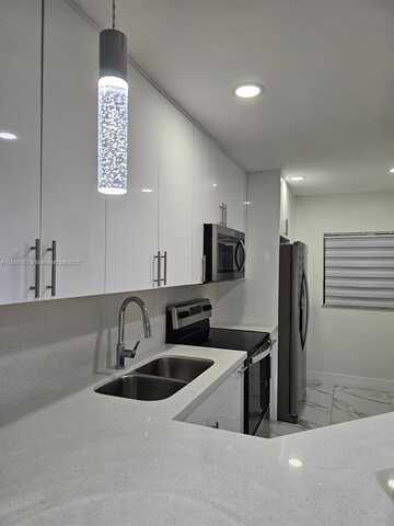 undefined, Hialeah, FL 33016