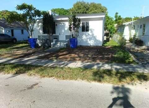 1123 N 17th Ct, Hollywood, FL 33020