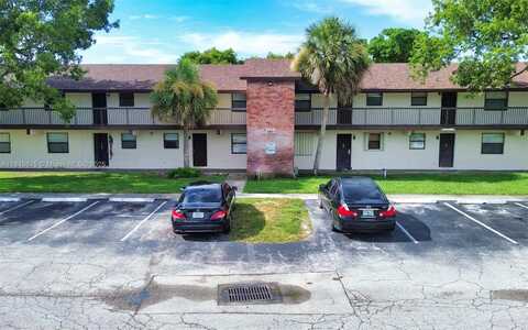 6001 Shakerwood Cir, Tamarac, FL 33319