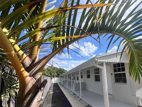 716 SE 14th Ct #1-4, Fort Lauderdale, FL 33316