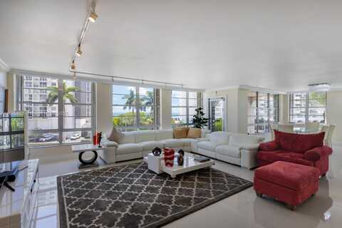 5660 Collins Ave, Miami Beach, FL 33140