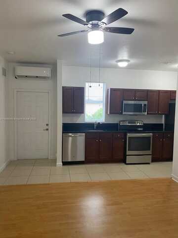 17165 SW 92nd St, Miami, FL 33196