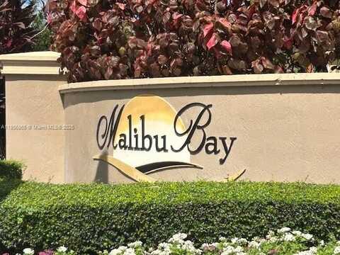 925 NE 34th Ave, Homestead, FL 33033