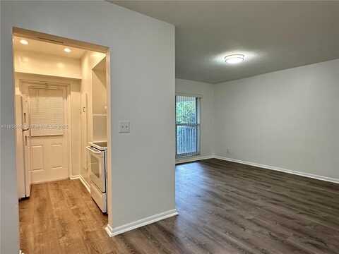 2822 Van Buren St, Hollywood, FL 33020