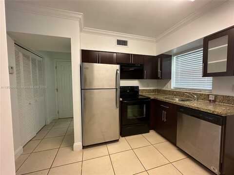 2536 Van Buren St, Hollywood, FL 33020