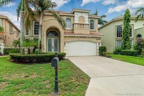 12490 Shoreline Dr, Wellington, FL 33414