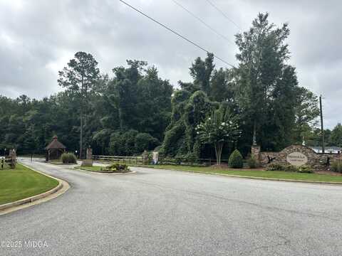 112 Peninsula Avenue, Macon, GA 31220