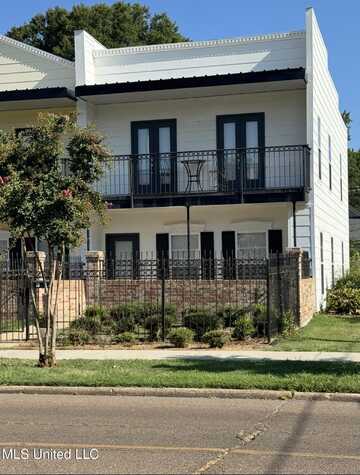 502 S Court Street, Cleveland, MS 38732