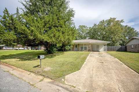 4213 Yosemite Drive, Ocean Springs, MS 39564