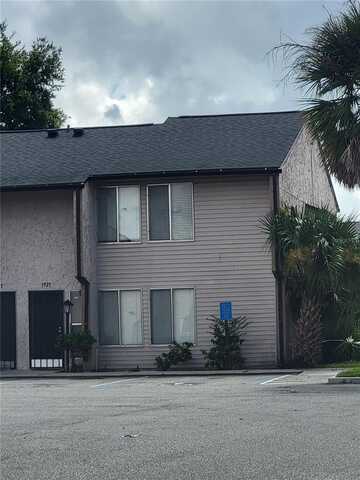 1921 LUDLOW LANE, ORLANDO, FL 32839