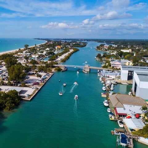 100 CIRCUIT ROAD, NOKOMIS, FL 34275