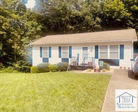 1015 Independence Dr, Martinsville, VA 24112