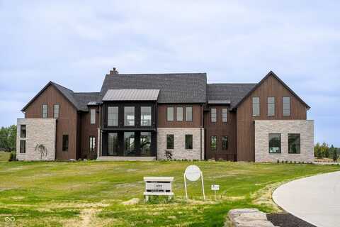 9700 Windy Hills Drive, Zionsville, IN 46077