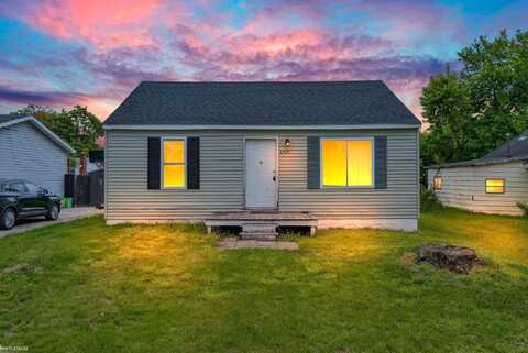 2820 17th Ave, Port Huron, MI 48060
