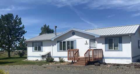 57251 Bark Loop, Christmas Valley, OR 97641