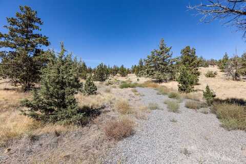 SE Sagebrush Drive, Madras, OR 97741