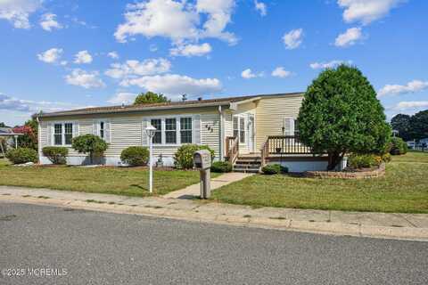 463 Charles Place, Freehold, NJ 07728