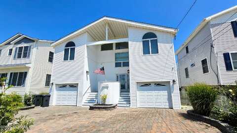 1386 Paul Boulevard, Beach Haven West, NJ 08050