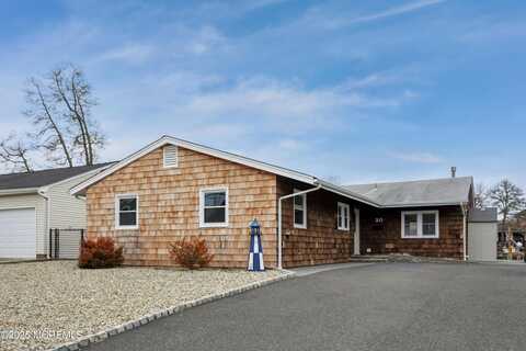 20 Sandy Point Drive, Brick, NJ 08723