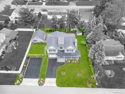 100 Root Avenue, Islip, NY 11751