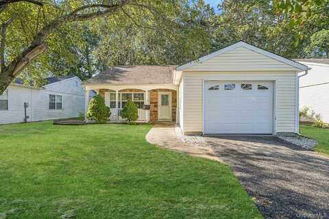 187 Edinburgh Drive, Ridge, NY 11961