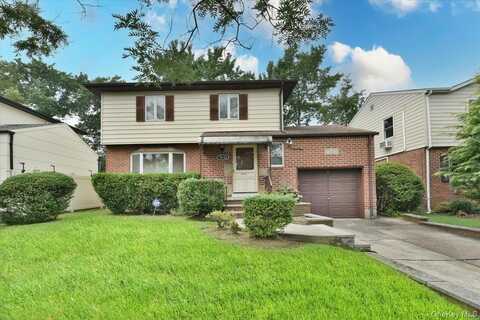 7906 214th Street, Oakland Gardens, NY 11364