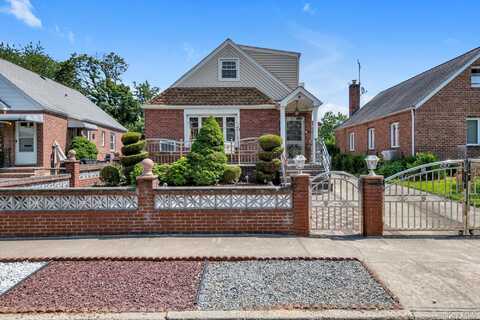 8017 252nd Street, Bellerose, NY 11426
