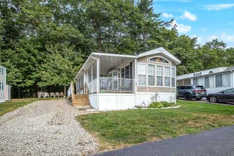 54 Bypass Road, Wells, ME 04090