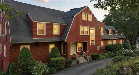 47 Maine Street, Kennebunkport, ME 04046
