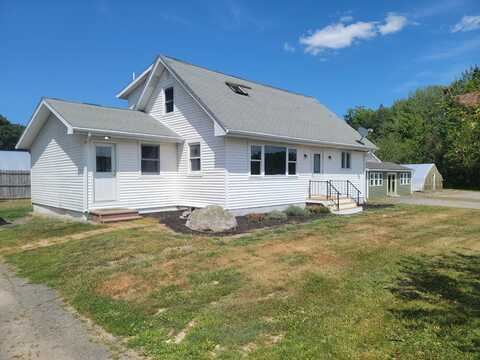262 Main Road, Eddington, ME 04428