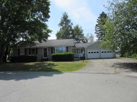 21 Westbrook Terrace, Hampden, ME 04444