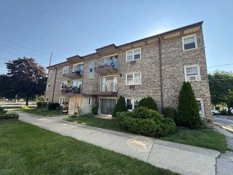 8545 Arnold Avenue, River Grove, IL 60171
