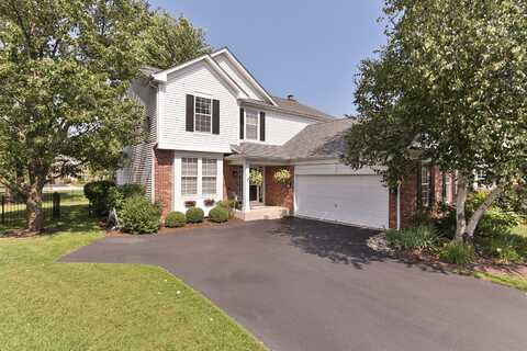 8 Hithergreen Court, Algonquin, IL 60102