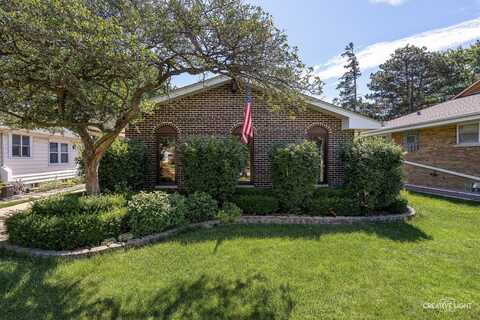 205 S Lodge Lane, Lombard, IL 60148