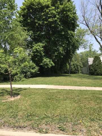 1326 W Central Road, Mount Prospect, IL 60056