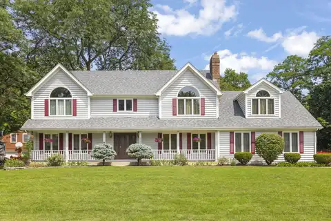 1565 Orchard Road, Wheaton, IL 60189