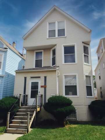 2927 N Lawndale Avenue, Chicago, IL 60618
