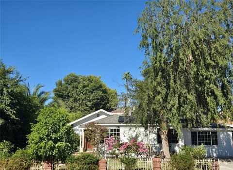 7503 Aqueduct Avenue, Van Nuys, CA 91406