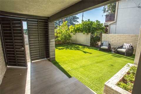 5714 Vantage Avenue, Valley Village, CA 91607