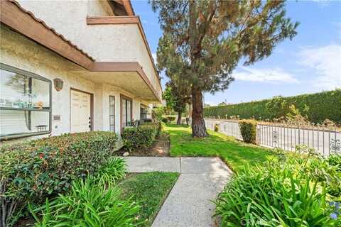 104 Poxon Place, West Covina, CA 91790
