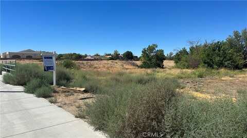 20 Avenue R, Palmdale, CA 93591