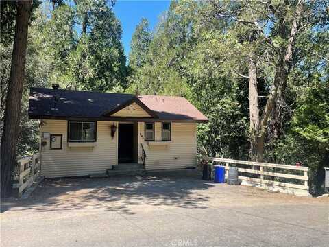 652 Knoll Drive, Crestline, CA 92325