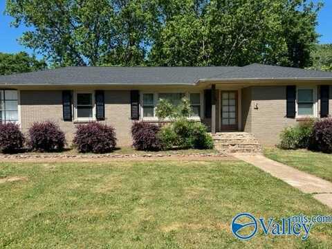 713 Giles Drive, Huntsville, AL 35801