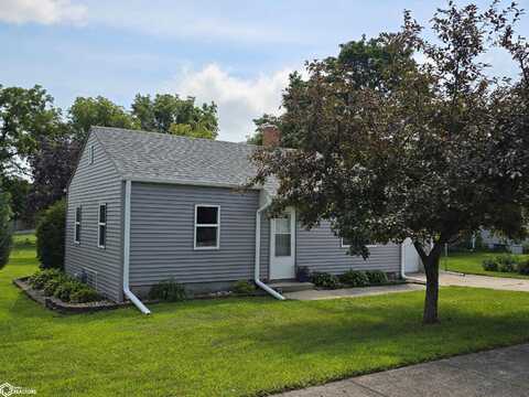 823 15th Street SE, Mason City, IA 50401