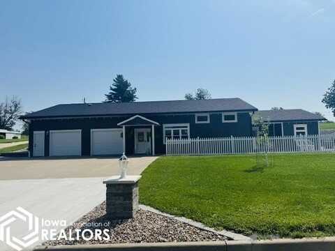 902 E Washington Street, Centerville, IA 52544