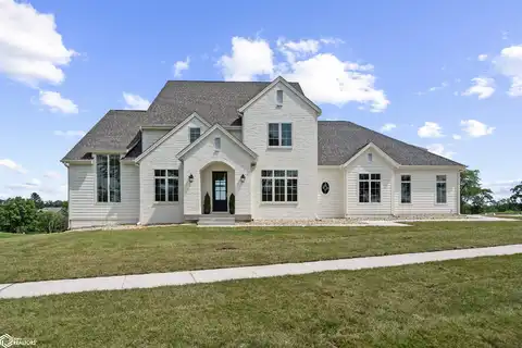 550 Harvest Road, Pella, IA 50219